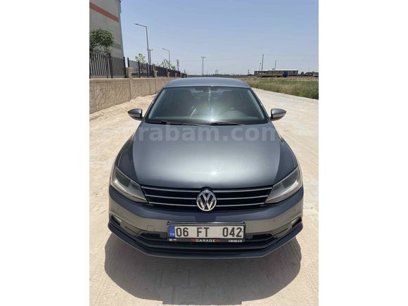 Sahibinden Volkswagen Jetta 1.6 TDi Comfortline 2015 Model  227.000 km Gri