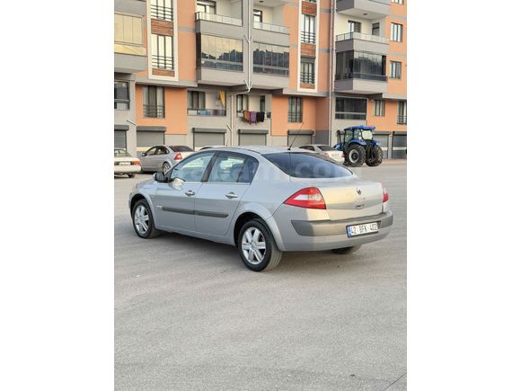 Sahibinden Renault Megane 1.5 dCi Dynamique 2004 Model 