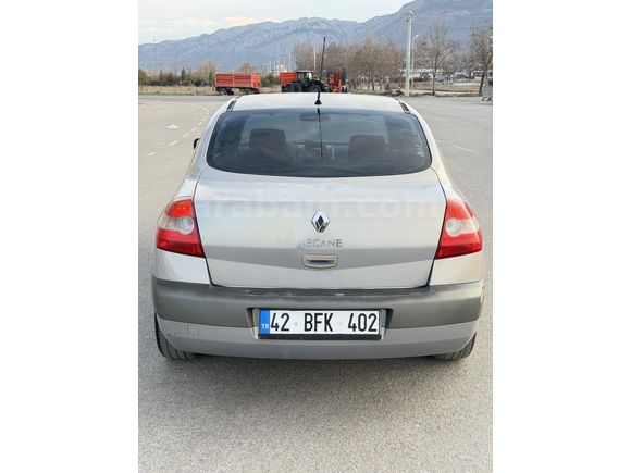 Sahibinden Renault Megane 1.5 dCi Dynamique 2004 Model 
