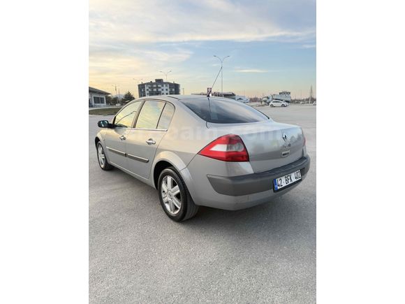 Sahibinden Renault Megane 1.5 dCi Dynamique 2004 Model 
