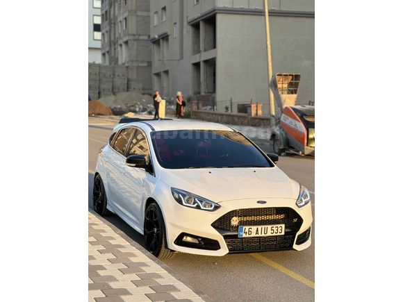 Sahibinden Ford Focus 1.6 Ti-VCT Style 2015 Model  234.000 km Beyaz