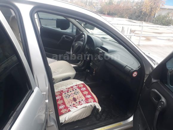 Opel Corsa 1.4