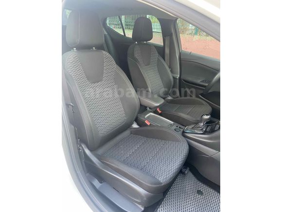 Sahibinden Sunrooflu Opel Astra 1.6 CDTI Dynamic 2017 Model  80.000 km Beyaz