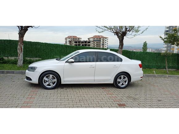 Sahibinden Volkswagen Jetta 1.6 TDi Comfortline 2011 Model