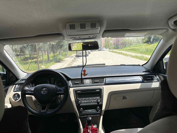Sahibinden Skoda Rapid 1.6 TDI Elegance 2015 Model 