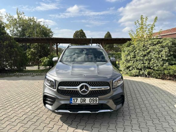 Sahibinden Mercedes - Benz GLB 200 AMG+ 4Matic 2022 Model 