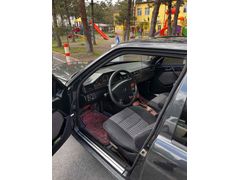 Sahibinden Mercedes - Benz 200 E 1990 Model 