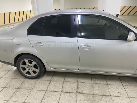 Sahibinden Volkswagen Jetta 1.6 TDi Primeline 2011 Model 