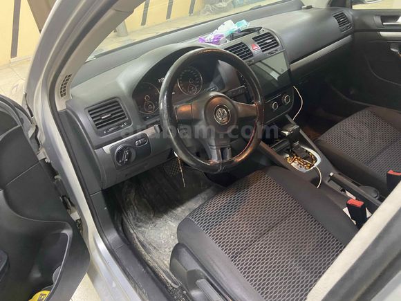Sahibinden Volkswagen Jetta 1.6 TDi Primeline 2011 Model 