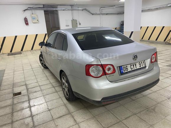 Sahibinden Volkswagen Jetta 1.6 TDi Primeline 2011 Model 
