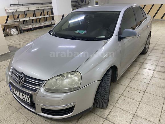Sahibinden Volkswagen Jetta 1.6 TDi Primeline 2011 Model 