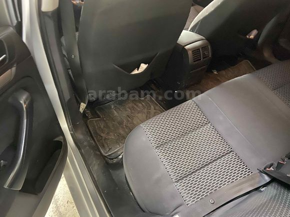 Sahibinden Volkswagen Jetta 1.6 TDi Primeline 2011 Model 