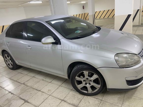 Sahibinden Volkswagen Jetta 1.6 TDi Primeline 2011 Model 