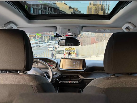 Sahibinden Peugeot 2008 1.2 PureTech Active Skypack 2022 Model 