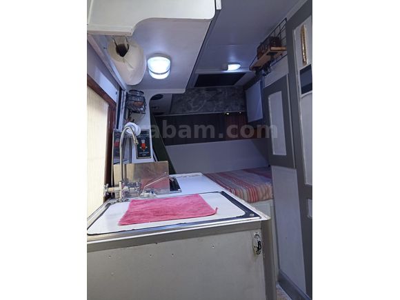 tam donanımlı  özenle kullanılmış karavan