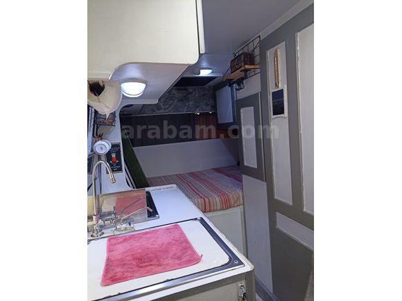 tam donanımlı  özenle kullanılmış karavan