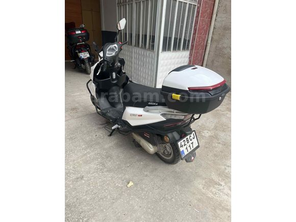ZEVK OTO GALERİDEN ARORA 