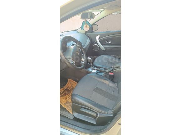 Sahibinden Renault Fluence 1.5 dCi Dynamique 2011 Model Sivas