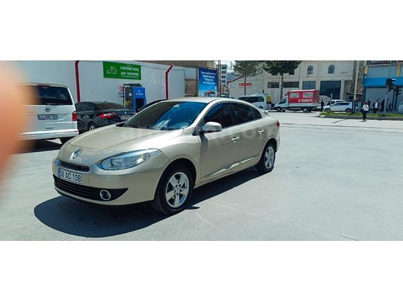 Sahibinden Renault Fluence 1.5 dCi Dynamique 2011 Model Sivas
