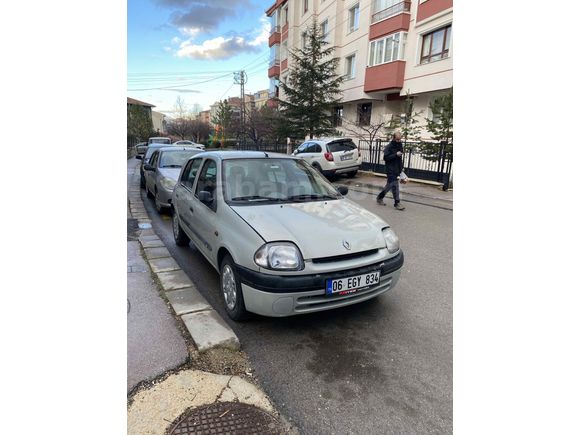 Sahibinden Renault Clio 1.6 RTE 2000 Model 