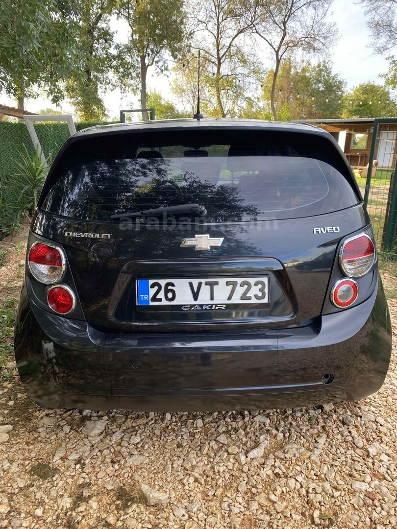 Sahibinden Chevrolet Aveo 1.3 D LTZ 2012 Model Bursa 238.000 km Siyah 3