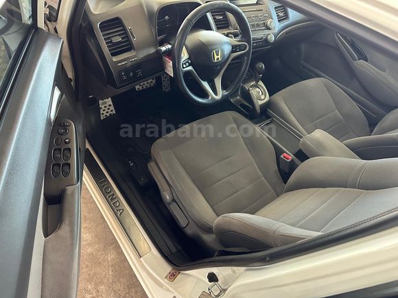 2009 HONDA ELEGANCE