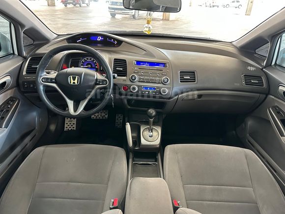 2009 HONDA ELEGANCE