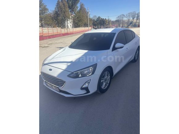 Sahibinden Ford Focus 1.5 TDCi Trend X 2021 Model 
