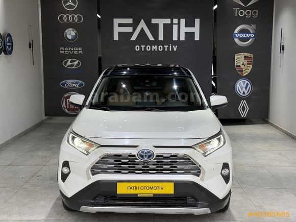 FATİH'TEN 2019 TOYOTA RAV4 2.5 HYBRİD PASSİON X-PACK 222 HP.