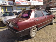 Galeriden Renault R 9 1.4 Broadway 1995 Model Rize