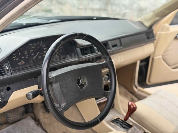 YSA AUTO'DAN MERCEDES-BENZ E200 BENZİN&LPG 