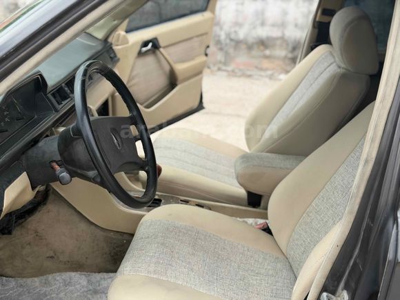 YSA AUTO'DAN MERCEDES-BENZ E200 BENZİN&LPG 