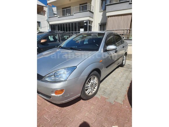 Sahibinden Ford Focus 1.6 Ghia 2000 Model