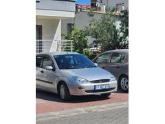 Sahibinden Ford Focus 1.6 Ghia 2000 Model