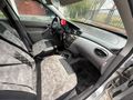 Sahibinden Ford Focus 1.6 Ghia 2000 Model