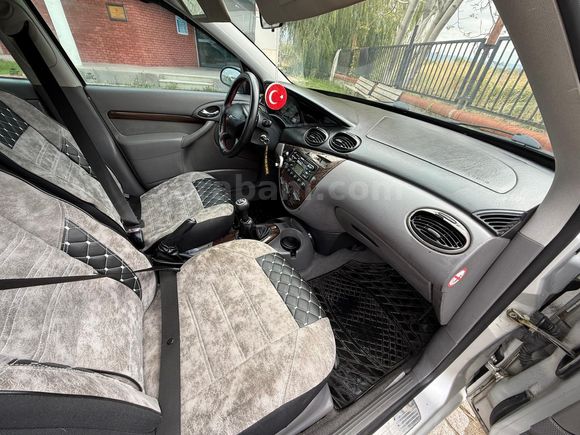Sahibinden Ford Focus 1.6 Ghia 2000 Model