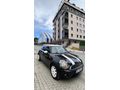 MİNİ ONE 242.000 siyah beyaz 