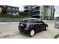 MİNİ ONE 242.000 siyah beyaz 