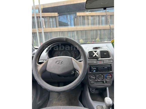 Sahibinden Hyundai Accent 1.5 GL 2001 Model Konya