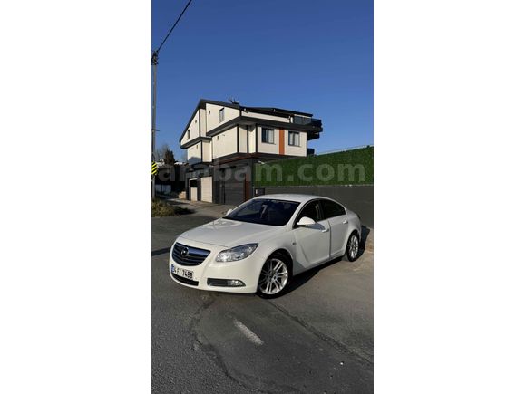 Sahibinden Opel Insignia 2.0 CDTI CDTi 2011 Model 