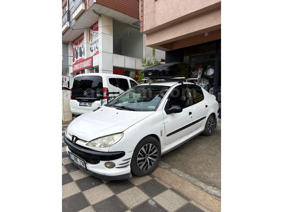 Sahibinden Peugeot 206 1.4 Comfort 2008 Model