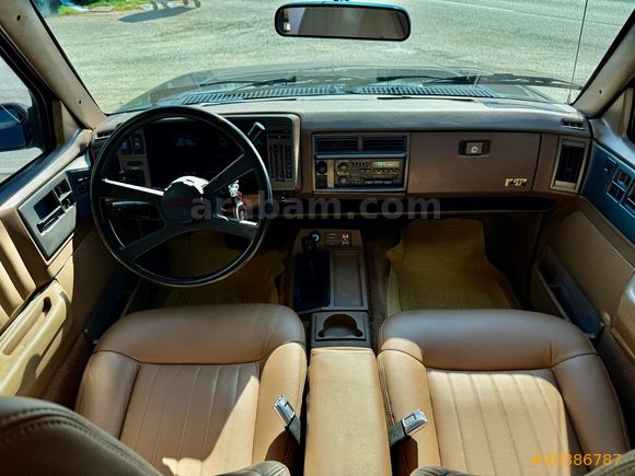 Premium Auto 35 - Koleksiyonluk Chevrolet Blazer S 10