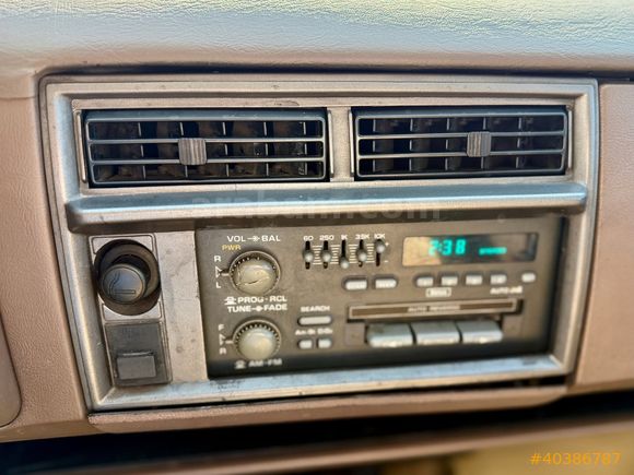 Premium Auto 35 - Koleksiyonluk Chevrolet Blazer S 10