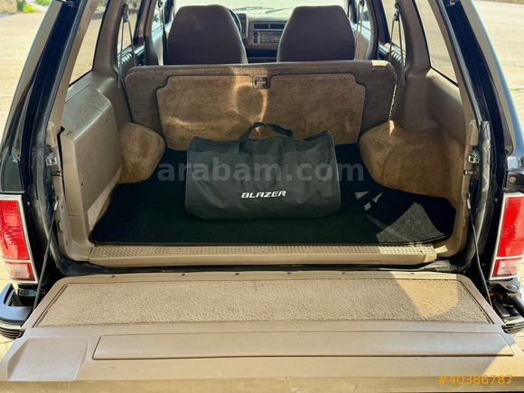 Premium Auto 35 - Koleksiyonluk Chevrolet Blazer S 10