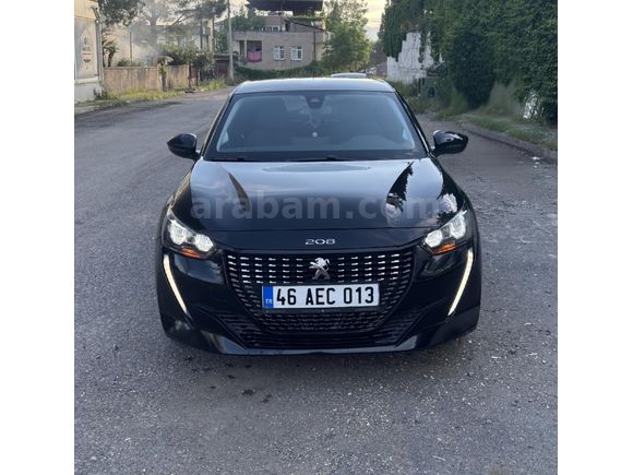 HATASIZ - 28.500 KM - YETKİLİ SERVİS BAKIMLI 130 HP 208 ALLURE SELECTION
