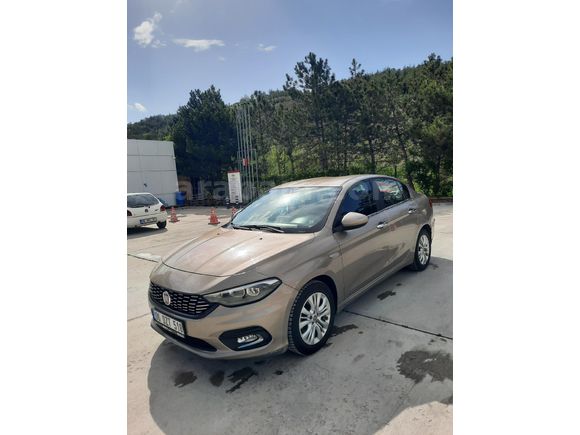 Sahibinden Fiat Egea 1.4 Fire Urban 2019 Model  8.800 km Şampanya