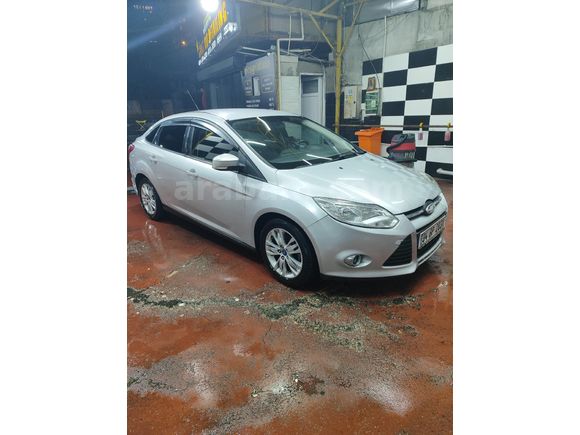 Sahibinden Ford Focus 1.6 TDCi Trend X 2013 Model  150.000 km Gri