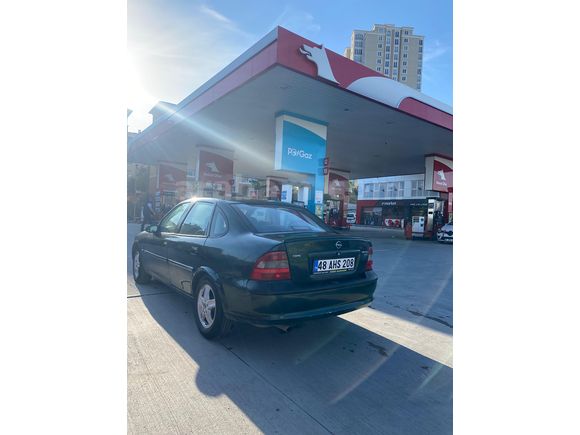 Sahibinden Opel Vectra 2.0 GLS 1999 Model 
