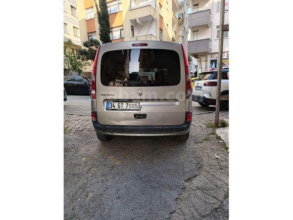 Sahibinden Renault Kangoo Multix 1.5 dCi Extreme Edition 2012 Model