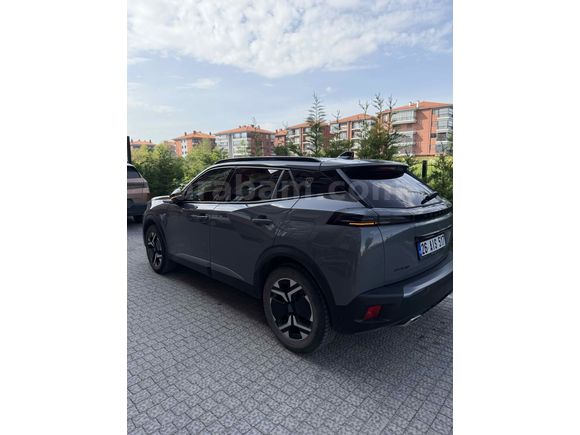 Sahibinden Peugeot 2008 1.2 PureTech Allure 2023 Model 